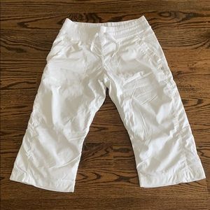 Lulu Lemon Studio Crop Pants - size 8